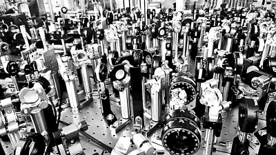 量子計算原型機“九章三號”實驗裝置示意圖(部分)。圖片由中國科學技術(shù)大學提供