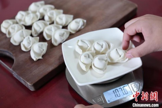 專家呼吁社會(huì)更多關(guān)愛“小糖人”