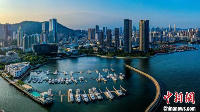 深圳市蛇口濱海文化創(chuàng)意街區(qū)。 廣東省文旅廳 供圖