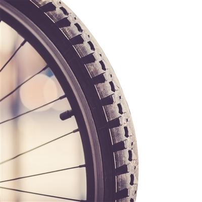 初中生盜共享單車送同學(xué)當禮物 父親無奈報警求助